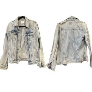 Old Navy $45 100% Cotton Distressed Denim Trucker Jacket - Medium Tall EUC